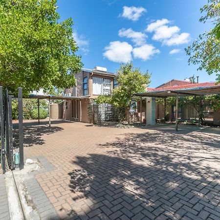 Absolute Bosch Guest House Stellenbosch Dış mekan fotoğraf